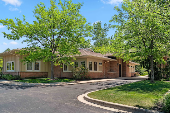 Beuschel Funeral Home gallery image 2